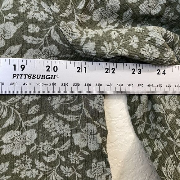 Frye and Co Blouse Top Womens Large Floral Peasant Green Popover - Picture 4 of 7